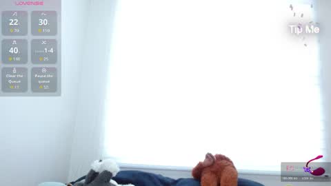 Snapshot of tiny_caroline chatting on 03-30-26, 11:06 Tiny Caroline online show from 03-30-26, 11:06