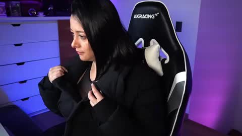 Ana Molly online show from 01-11-25, 10:07