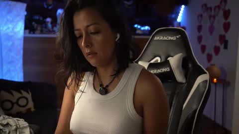 Ana Molly online show from 02-13-25, 07:10