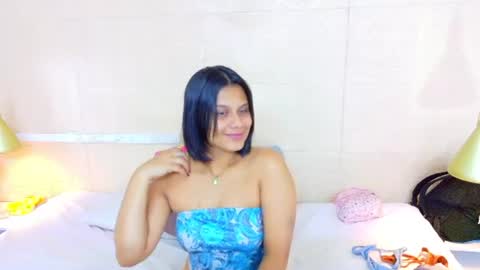 tiny_whore18 online show from 07-26-26, 07:37