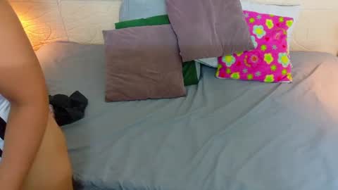 tiny_whore18 online show from 08-04-26, 06:27