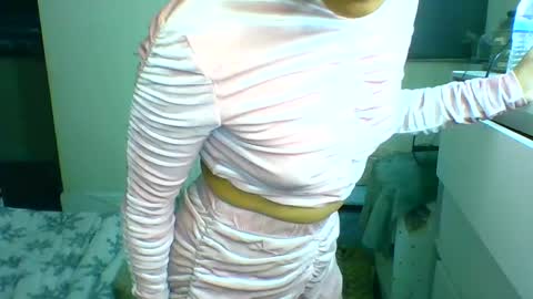 Tinyasian911718 sweetinyasian instagram online show from 12-09-24, 01:02