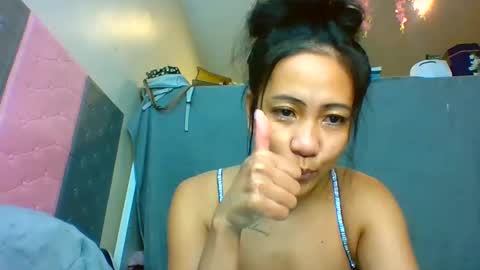 Tinyasian911718 sweetinyasian instagram online show from 12-17-24, 07:04