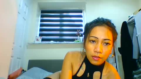 Tinyasian911718 sweetinyasian instagram online show from 01-18-25, 12:26