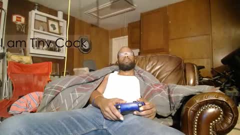 tinycock_1979 online show from 11-22-25, 11:53