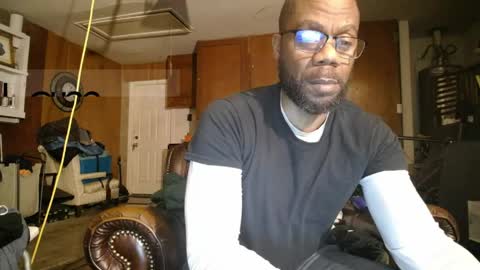 tinycock_1979 online show from 05-02-26, 10:20