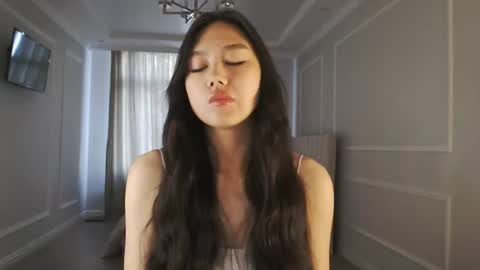 Snapshot of tinykawaii chatting on 06-11-26, 02:33 Tina extra tips in PVT online show from 06-11-26, 02:33