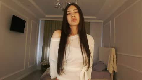 Snapshot of tinykawaii chatting on 07-05-26, 04:19 Tina extra tips in PVT online show from 07-05-26, 04:19