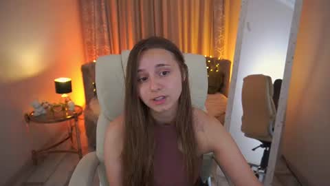 Snapshot of tinynataliee chatting on 07-20-26, 08:11 tinynataliee online show from 07-20-26, 08:11