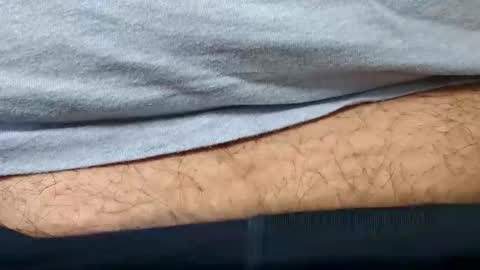 Snapshot of tinypecker6 chatting on 11-04-25, 07:46 tinypecker6 online show from 11-04-25, 07:46