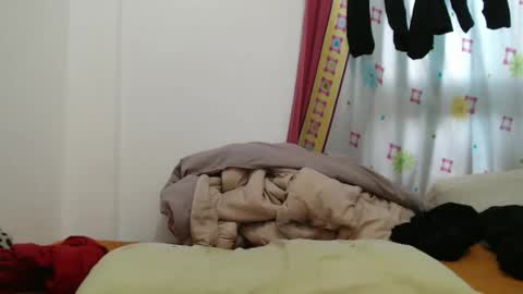 tinyslut66 online show from 04-19-26, 06:10