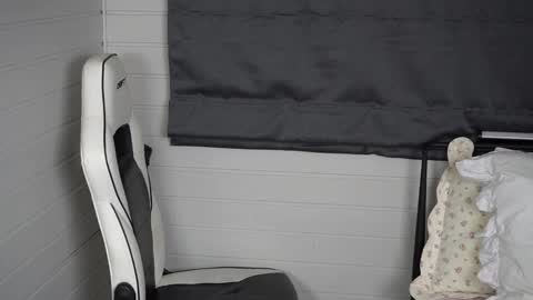 Lili online show from 10-06-25, 06:27