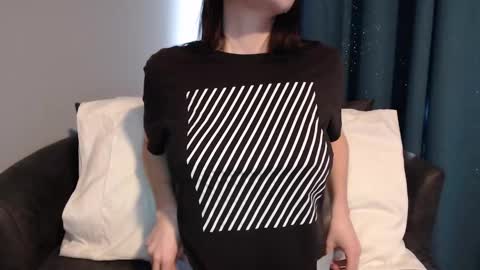 Snapshot of tinyytina chatting on 01-10-25, 07:54 TinyyTina online show from 01-10-25, 07:54