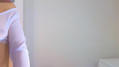 Snapshot of tiphani_walker_ chatting on 01-09-26, 12:13 Tiphani Walker online show from 01-09-26, 12:13