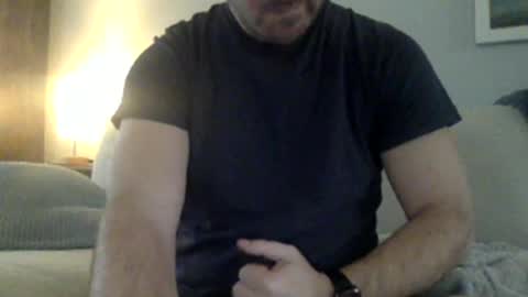 Snapshot of tiptop1088 chatting on 12-22-25, 06:27 tiptop1088 online show from 12-22-25, 06:27