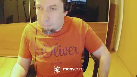 Snapshot of tirolerboy27 chatting on 01-08-26, 01:13 Tirolerboy27 online show from 01-08-26, 01:13