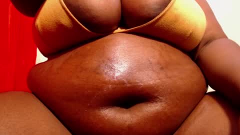 Snapshot of tisha_brown1 chatting on 12-14-24, 03:18 Tisha online show from 12-14-24, 03:18