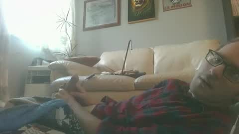 titlovercums online show from 12-21-25, 01:40