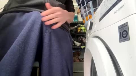 Snapshot of tittyzandbeer chatting on 02-01-25, 06:40 tittyzandbeer online show from 02-01-25, 06:40