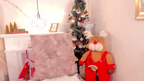 Snapshot of tivizaylove chatting on 12-27-24, 02:22 Tivizay online show from 12-27-24, 02:22