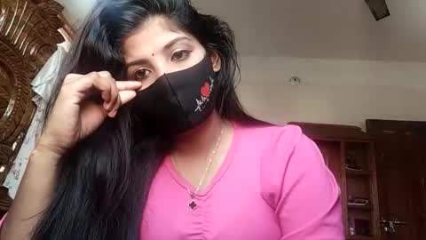 Snapshot of tiyana20 chatting on 03-29-26, 02:00 tiyana20 online show from 03-29-26, 02:00