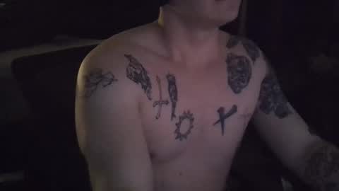 Snapshot of tlsoxxx chatting on 02-04-26, 01:22 tlsoxxx online show from 02-04-26, 01:22