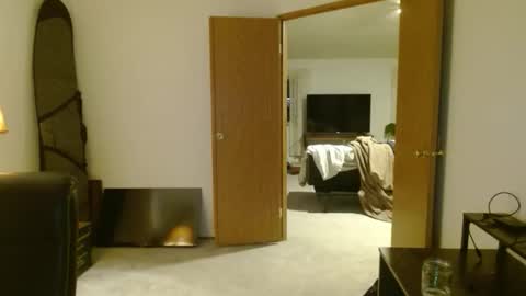 tobyson707 online show from 11-01-25, 04:14