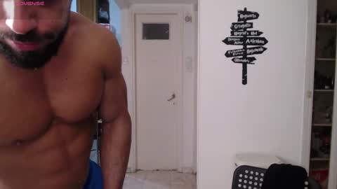 Snapshot of todd_dantes chatting on 03-01-25, 09:04 Todd online show from 03-01-25, 09:04