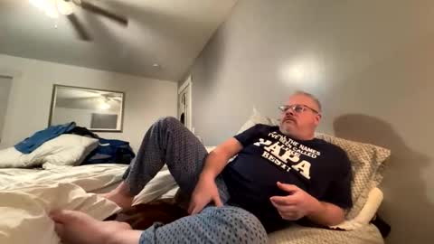 Todd Bator online show from 02-02-26, 02:21