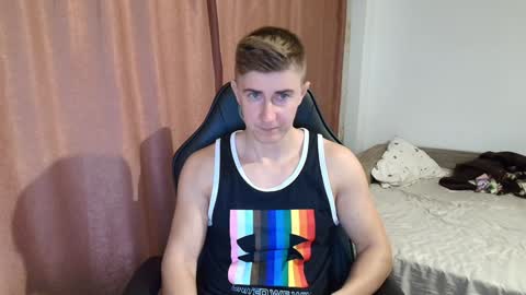 todhorny987 online show from 01-13-25, 04:39