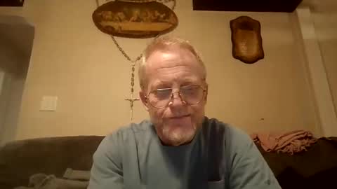 Snapshot of tokenless_boner chatting on 11-09-25, 09:29 tokenless_boner online show from 11-09-25, 09:29