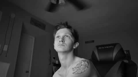 tokensarefun12801 online show from 06-01-26, 11:45
