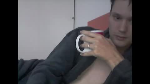 tokiomotel online show from 02-19-26, 08:10