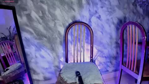 Snapshot of tokyo_girls chatting on 02-11-25, 09:56 Tokyo online show from 02-11-25, 09:56