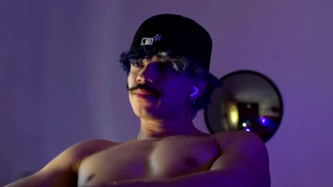 Snapshot of tokyo_oo chatting on 02-22-26, 01:31 tokyo_oo online show from 02-22-26, 01:31