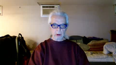 Snapshot of tom112292014 chatting on 12-06-24, 06:39 tom112292014 online show from 12-06-24, 06:39