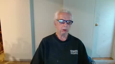Snapshot of tom112292014 chatting on 12-11-24, 03:58 tom112292014 online show from 12-11-24, 03:58