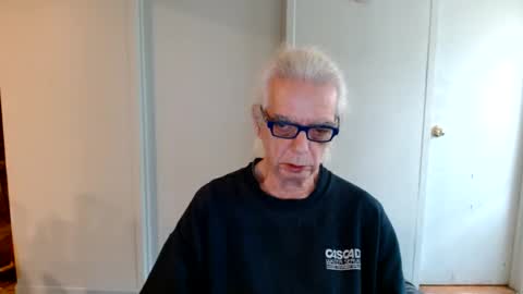 Snapshot of tom112292014 chatting on 12-30-24, 03:13 tom112292014 online show from 12-30-24, 03:13