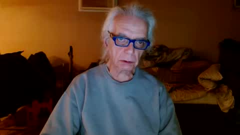 Snapshot of tom112292014 chatting on 02-18-25, 02:38 tom112292014 online show from 02-18-25, 02:38