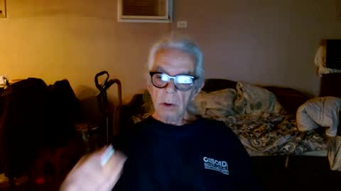 Snapshot of tom112292014 chatting on 11-05-25, 12:16 tom112292014 online show from 11-05-25, 12:16