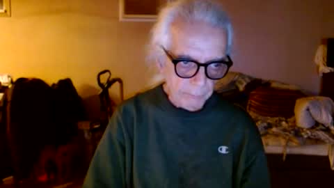 Snapshot of tom112292014 chatting on 11-11-25, 04:56 tom112292014 online show from 11-11-25, 04:56