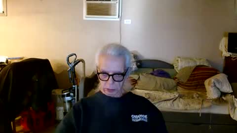 Snapshot of tom112292014 chatting on 12-17-25, 05:41 tom112292014 online show from 12-17-25, 05:41