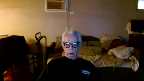 Snapshot of tom112292014 chatting on 12-19-25, 05:20 tom112292014 online show from 12-19-25, 05:20