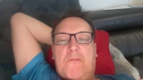 Snapshot of tom6644 chatting on 02-15-26, 09:44 Tom online show from 02-15-26, 09:44