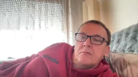 Snapshot of tom6644 chatting on 04-03-26, 01:42 Tom online show from 04-03-26, 01:42