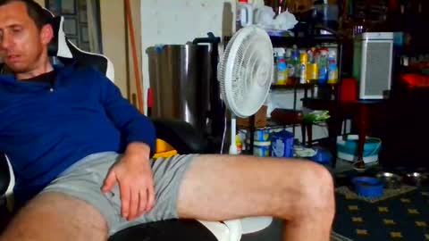Tom online show from 06-16-26, 10:29