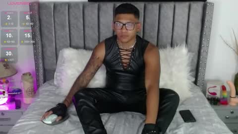 Tom online show from 12-17-24, 01:07