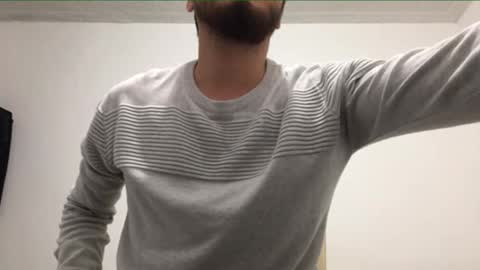 Snapshot of tom_col1 chatting on 03-13-26, 10:27 tom_col1 online show from 03-13-26, 10:27