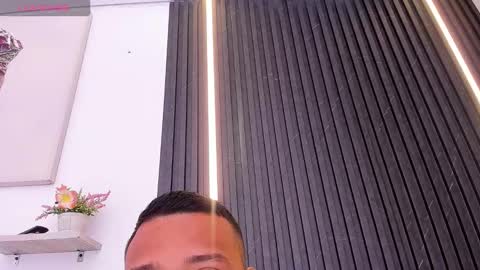 Tom muscle1 online show from 09-17-25, 12:07