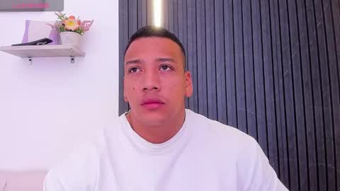 Tom muscle1 online show from 09-19-25, 11:55